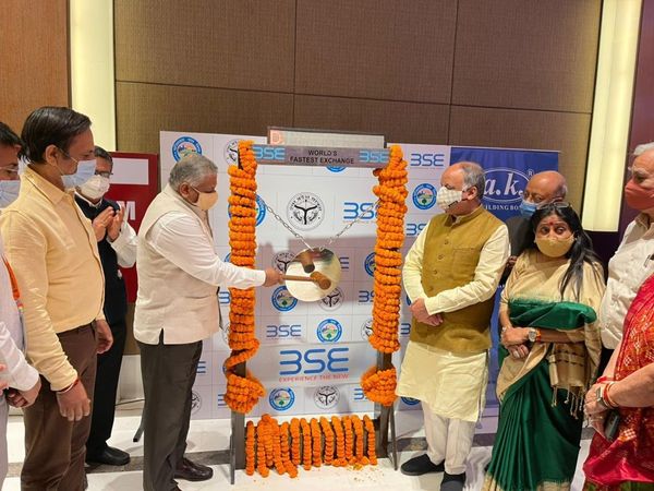 Ghaziabad Municipal Corporation launches country's first green municipal bond