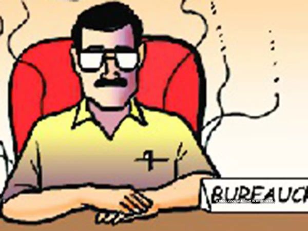 Madhya Pradesh government transfers 8 IAS officers