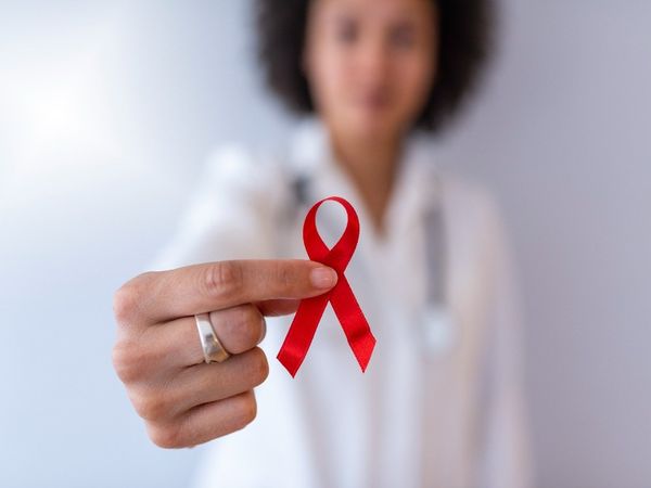 HIV, UNICEF, World AIDS Day, HIV infection, AIDS,यूनिसेफ , वर्ल्ड ए़ड्स डे 