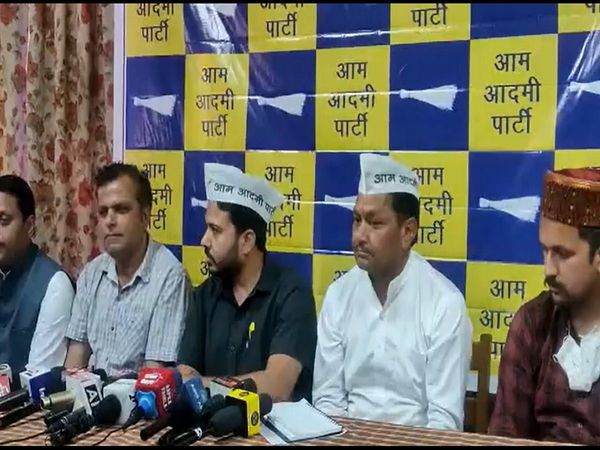 AAP on 'Mission Himachal', many including Congress-BJP leaders joined AAP before Kejriwal's Kangra visit