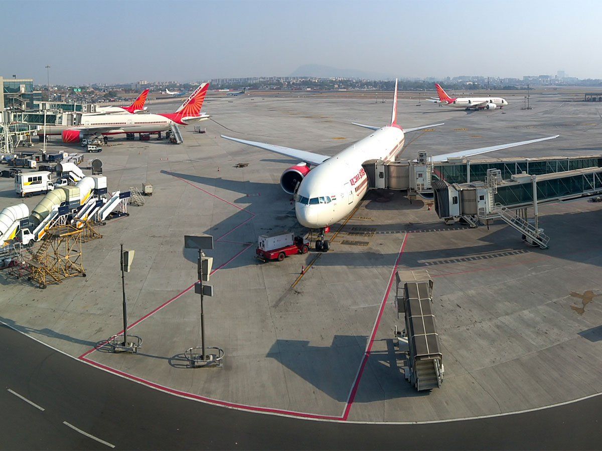 Air India: 'एयर इंडिया' पर सरकार ने अभी तक कोई फैसला नहीं किया दुबई में बोले उद्योग मंत्री पीयूष गोयल