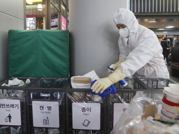 Coronavirus affects lungs know about symptoms