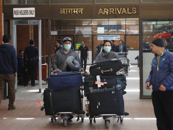 Amid outbreak of coronavirus in china Sri Lanka imposes visa restrictions on chinese tourists