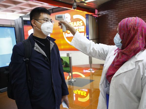 Coronavirus: कोरोना की कैद में चीन, आखिर इस देश में ही क्यों फैलता है जानलेवा संक्रामण?