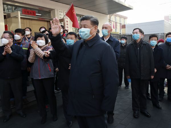 चीन में फिर लौट रहा कोरोना का संक्रमण? बीजिंग में कई जगह लॉकडाउन