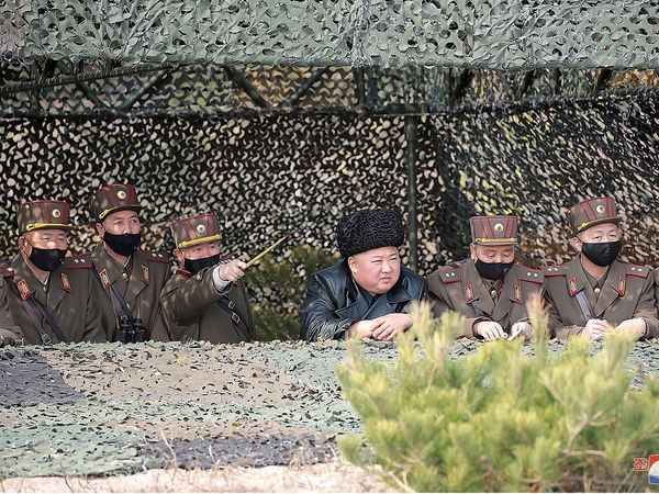 Coronavirus: कोरोना वायरस को लेकर खौफ के बावजूद आखिर किम जोंग-उन क्‍यों नहीं पहनते मास्‍क?