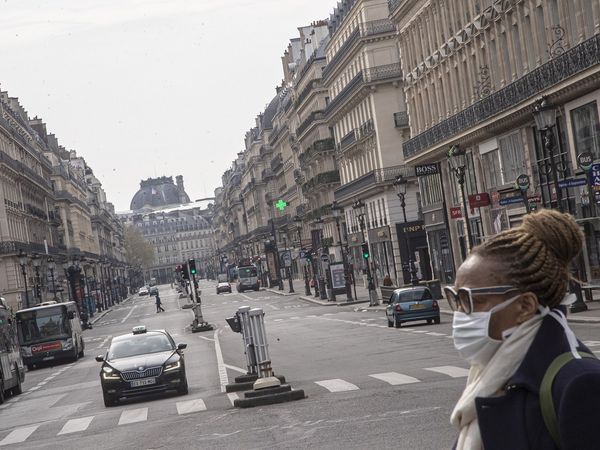 अब दुनिया के चार देशों में मौत का आंकड़ा 10 हजार के पार, यूके में एक दिन में रिकॉर्ड 786 लोगों की मौत