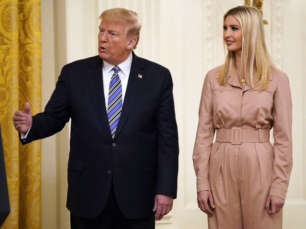 राष्‍ट्रपति ट्रंप के साथ इवांका ट्रंप