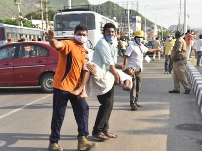 बेहद खतरनाक है विशाखापट्टनम के केमिकल प्लांट से निकली स्टाइरिन गैस, चंद मिनटों में जा सकती है जान बेहद खतरनाक है विशाखापट्टनम के केमिकल प्लांट से निकली स्टाइरिन गैस, चंद मिनटों में जा सकती है जान