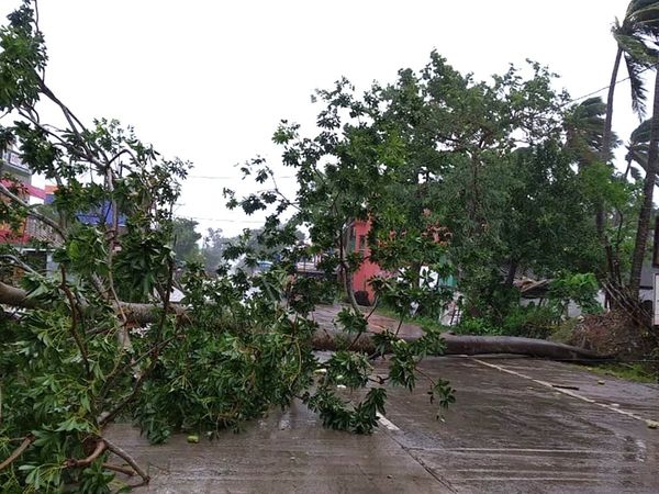 पश्चिम बंगाल में चक्रवात अम्‍फान की दस्‍तक, अगले चंद घंटों में तेज होगी रफ्तार