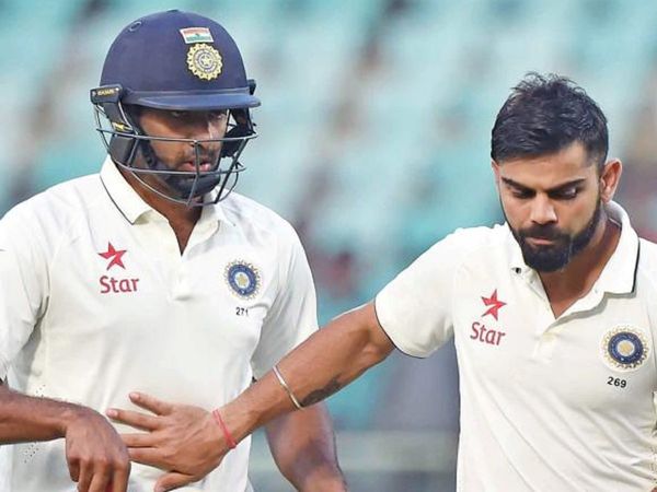 Ravichandran Ashwin and Virat Kohli