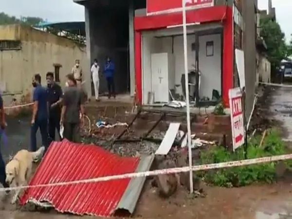 Thieves blast ATM kiosk in Pimpri Chinchwad in Pune stole money