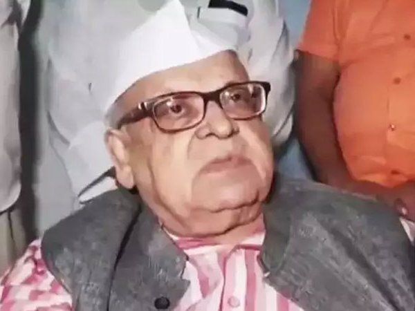 former UP governor Aziz Qureshi