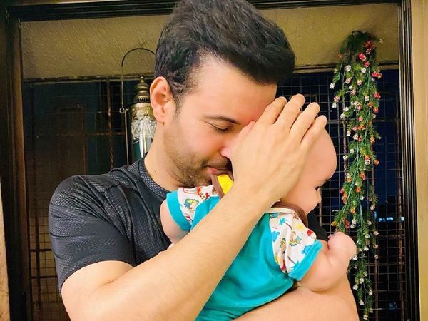 Aamir Ali Daughter Ayra 