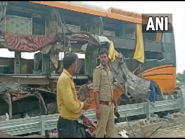 Double decker bus accident on Purvanchal Expressway Barabanki more the five died and 18 injured