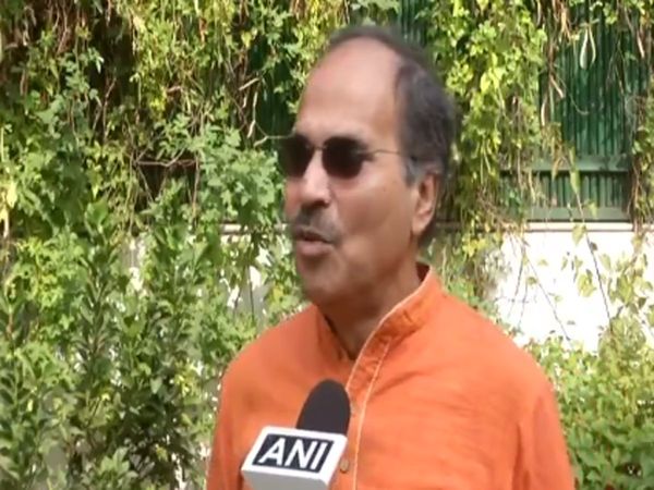 कांग्रेस नेता अधीर रंजन चौधरी का विवादित बयान, 'घुसपैठिए हैं पीएम नरेंद्र मोदी और अमित शाह'