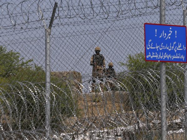 US wants Pakistan to keep Afghanistan border open for Refugees