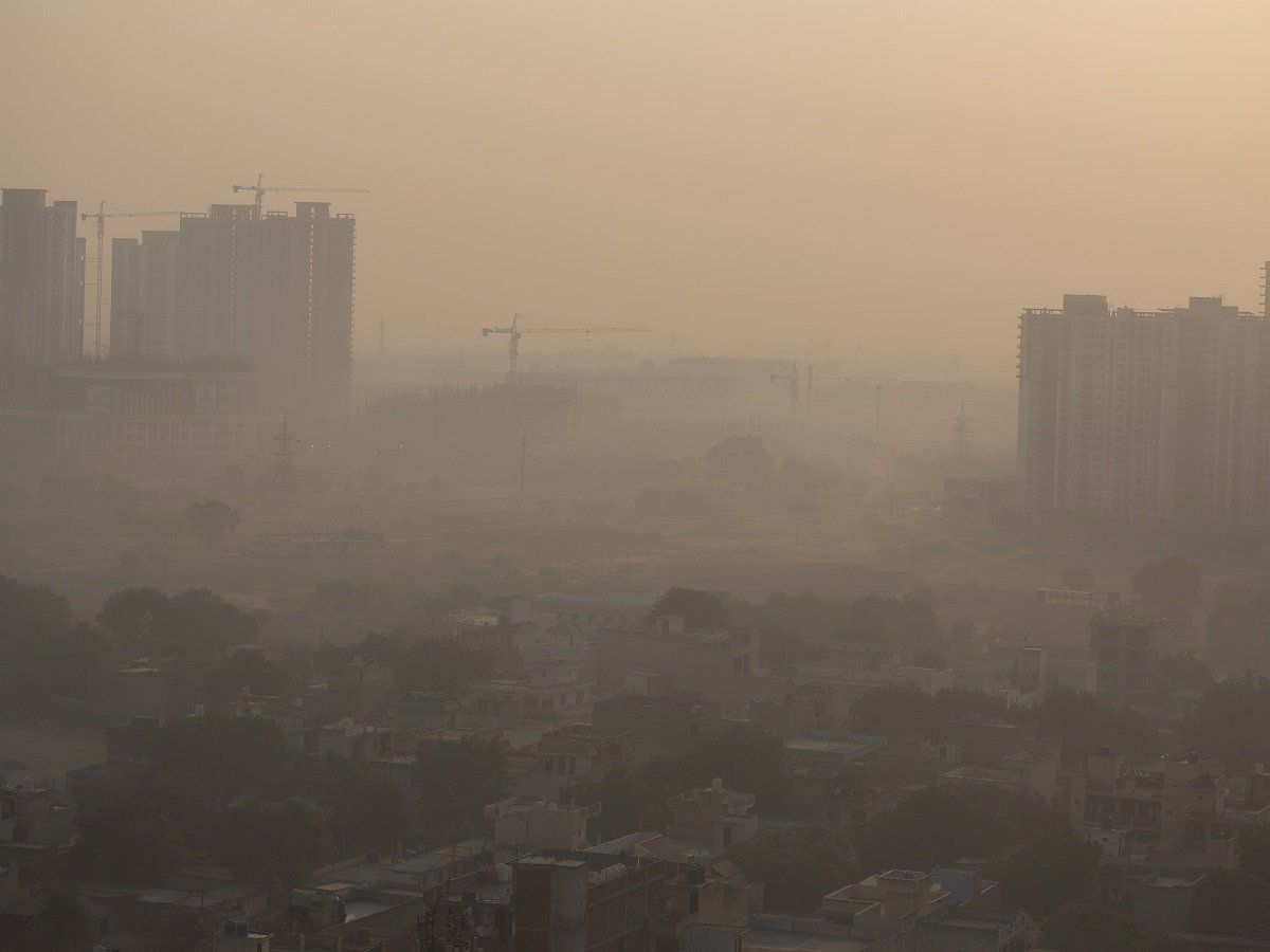 Air pollution: 7 से 30 नवंबर तक पटाखे पर प्रतिबंध लगाने के लिए केंद्र और 4 राज्यों को NGT का नोटिस