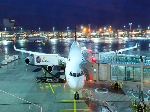 Man shouted I will kill you all, Allahu Akbar, before he abandoned his luggage in Frankfurt Airport 