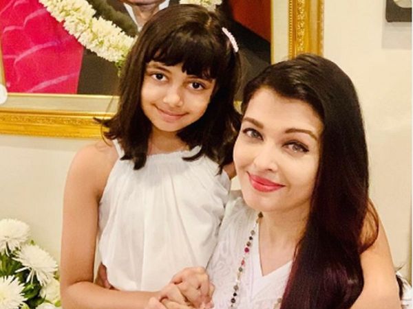 Aishwarya Rai and Aaradhya Bachchan 