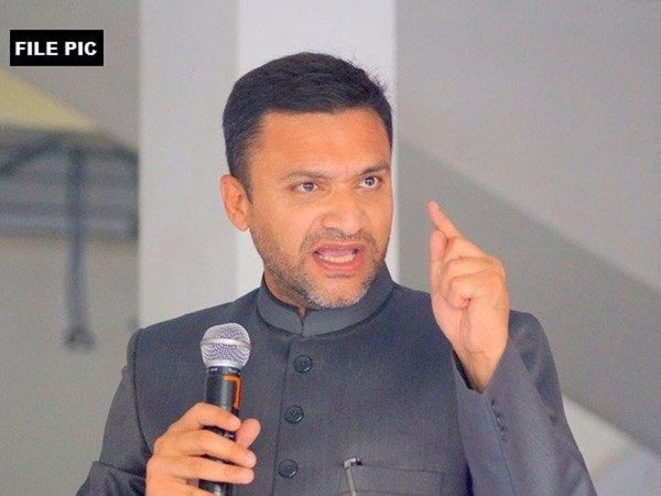 Akbaruddin Owaisi