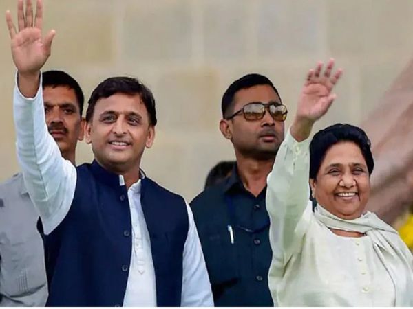 Akhilesh-Yadav-Mayawati