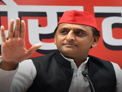 Akhilesh Yadav cycle yatra on August 5 against BJP govt policies, Dimple will show green signal Akhilesh Yadav cycle yatra on August 5 against BJP govt policies, Dimple will show green signal