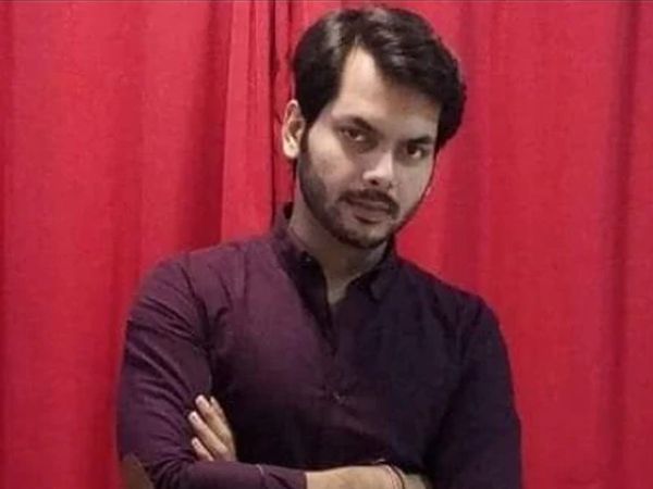 Akshat Utkarsh Dies in mumbai  