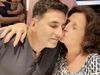 Akshay Kumar with Mom 