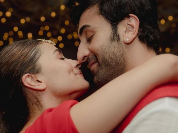 Alia Bhatt Revealed Why She Was In A Live-in Relationship, Alia Bhatt And Ranbir Kapoor