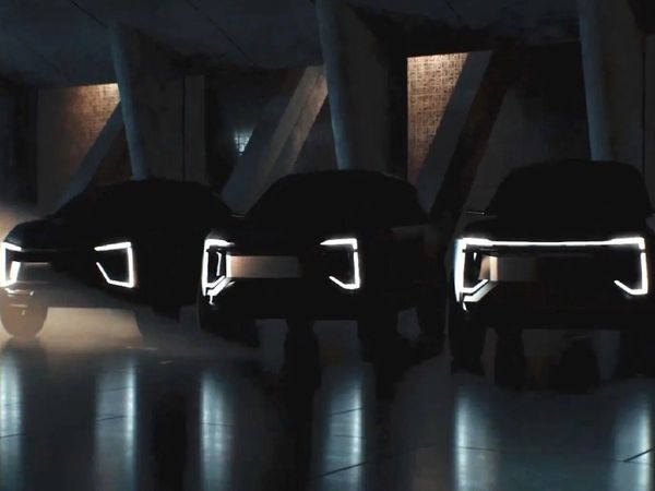 Mahindra To Introduce 5 New Electric SUVs On 15th August