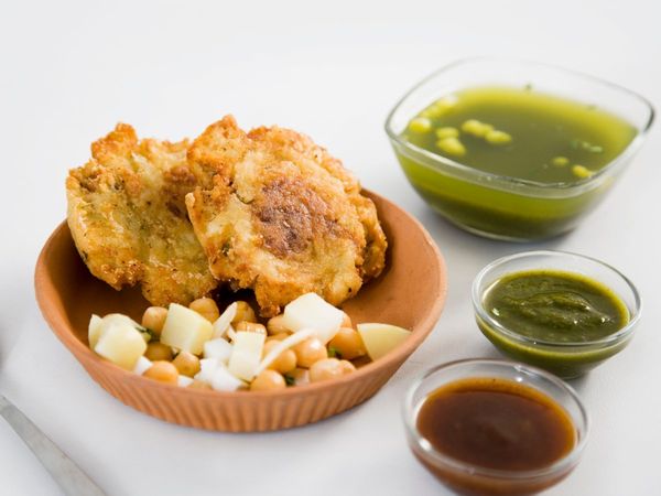 Chatpati Aloo Chaat recipe, chaat recipes, 