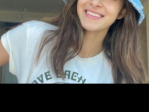 Ananya Pandey First post on social media amid ncb controversy 