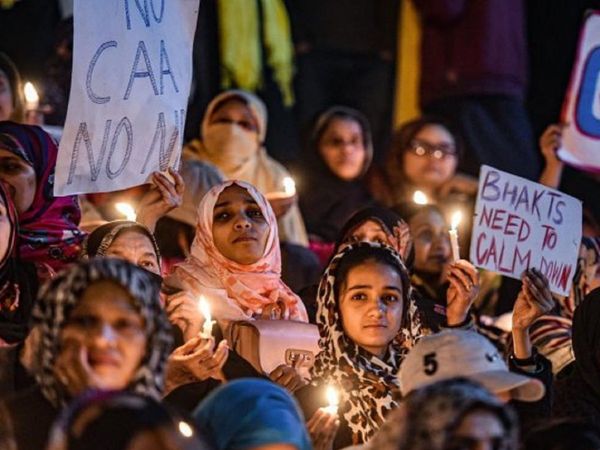 UP police fill park with water for anti CAA protests in Azamgarh