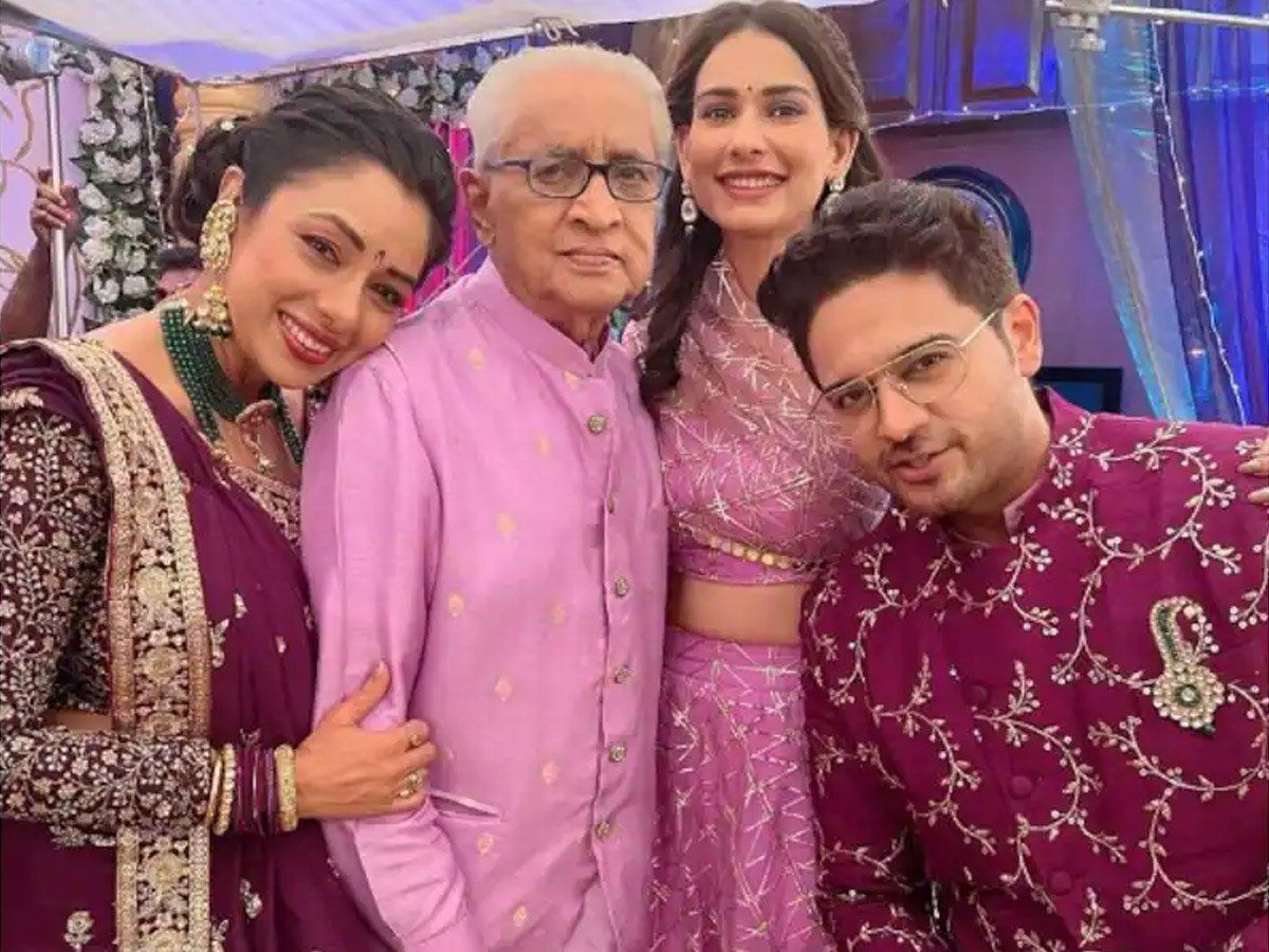 Anupama: अनुपमा- अनुज की मेहंदी सेरेमनी से क्यों बौखलाए हैं फैंस? मेकर्स ने कहा- 'प्लान रहा कामयाब'