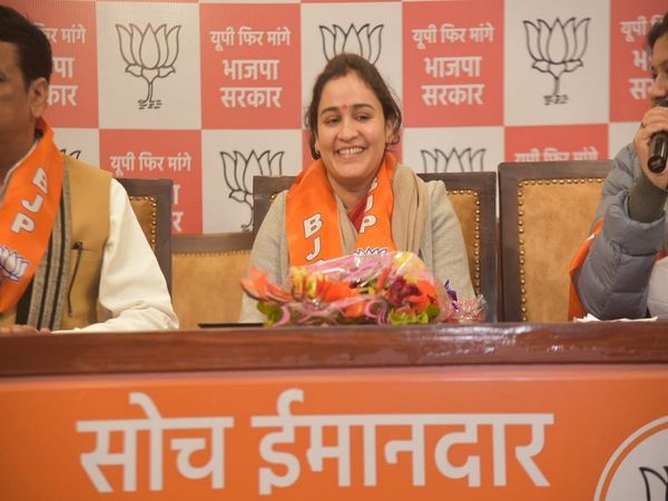 BJP leader Aparna Yadav says I will thank Mulayam Singh for giving me a lot of political knowledge