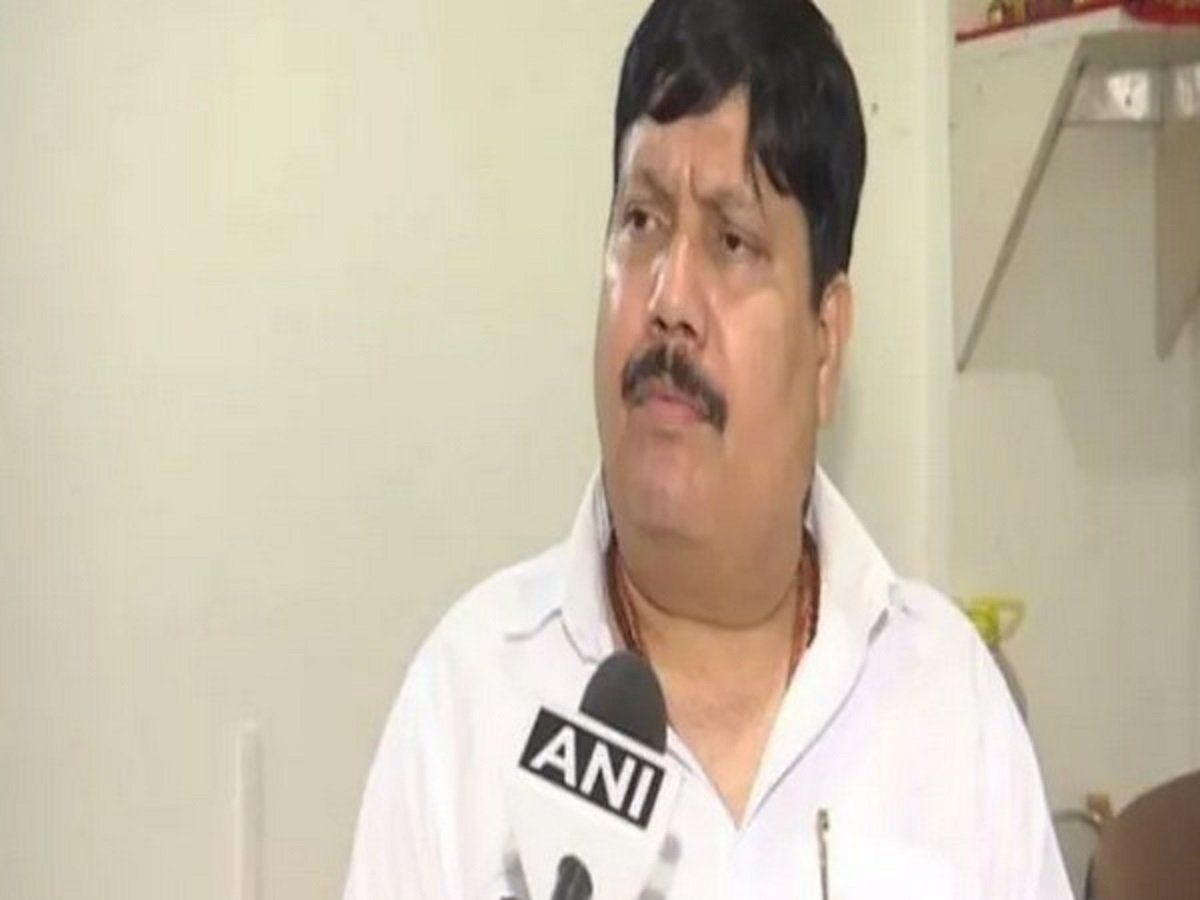 West Bengal: BJP को फिर झटका देंगी दीदी! बैरकपुर से भाजपा सांसद Arjun Singh हो सकते हैं TMC में शामिल