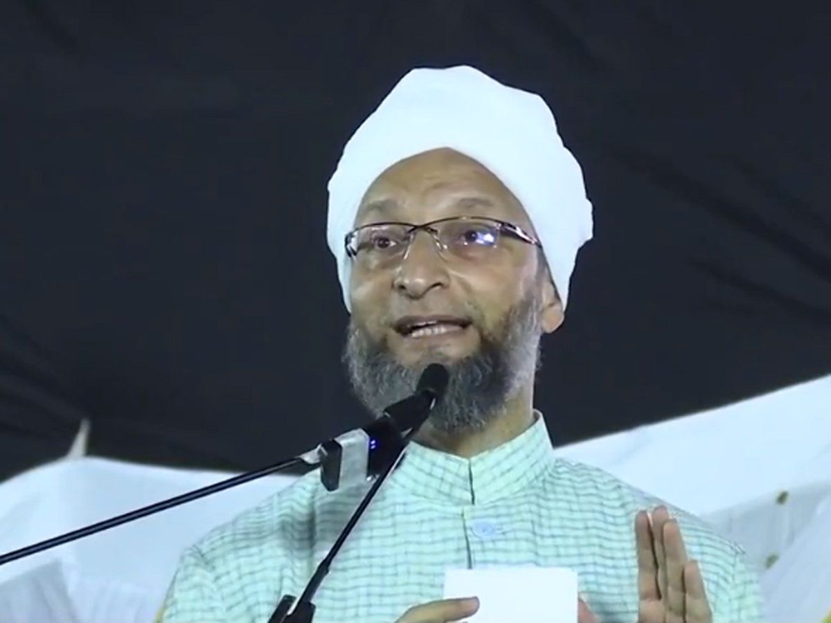 भड़काऊ बयान मामला: खुद पर FIR दर्ज होने पर असदुद्दीन ओवैसी ने उठाए सवाल, दिल्ली पुलिस बैलेंसवाद से पीड़ित