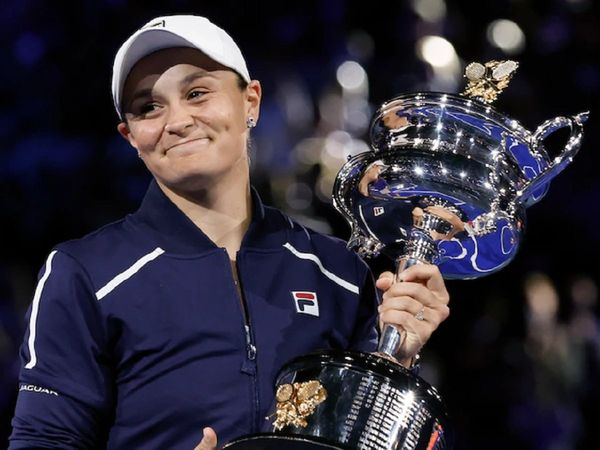 Ashleigh Barty Announces Retirement