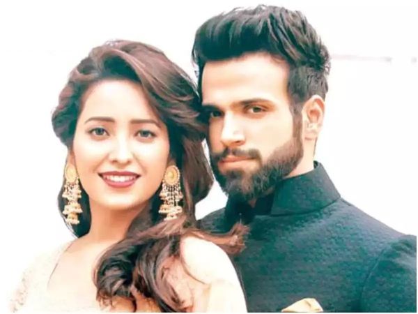 rithvik dhanjani and asha negi, Rithvik dhanjani and asha negi relationship, rithvik dhanjani and asha negi marriage, rithvik dhanjani and asha negi latest news in hindi, rithvik dhanjani and asha negi wedding date, rithvik and asha negi married, 