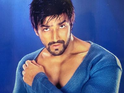 Ashish Chawdhry Ashish Chawdhry