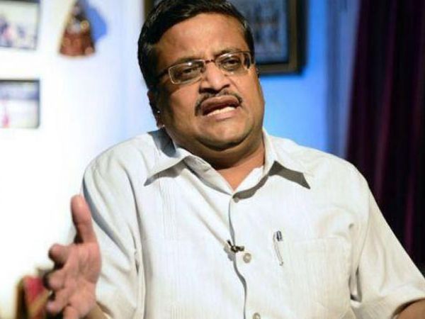 IAS अधिकारी अशोक खेमका का 28 साल की सेवा में 53वीं बार ट्रांसफर, ट्विटर पर लिखा- ईमानदारी का ईनाम जलालत है  