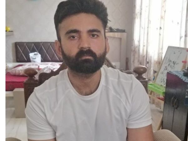 Assistant Engineer arrested for taking bribe