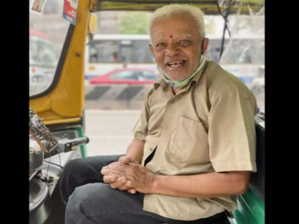 74 years old Man retired as English lecturer become Auto Driver Says I get enough Money for me and my girlfriend