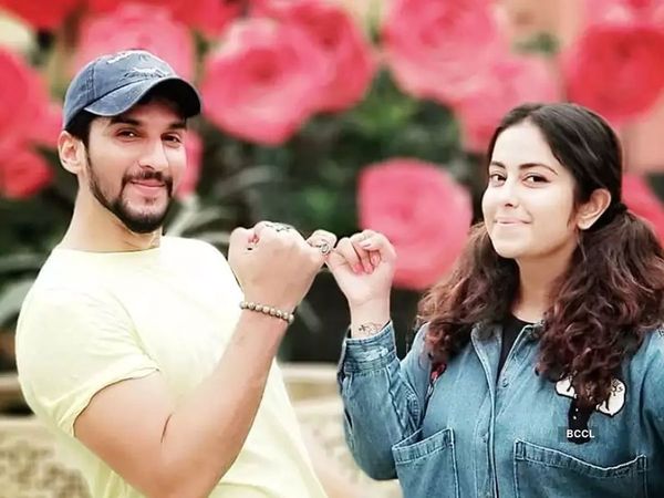 Avika Gor, Manish Raisinghan