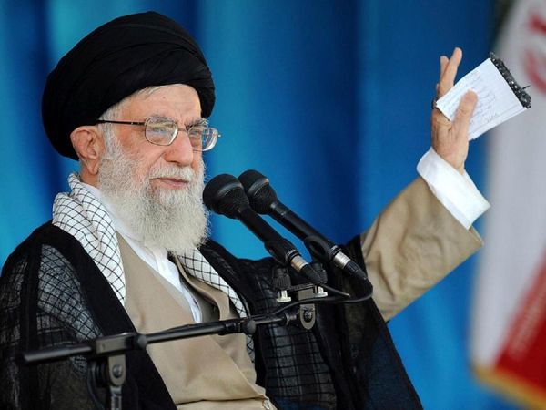 भारत से मजबूत होती दोस्‍ती के बीच ईरान के सुप्रीम लीडर ने हिन्‍दी में खोला ट्विटर अकाउंट