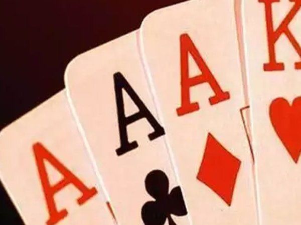 Posters put up to play betting in Pilibhit police engaged in action