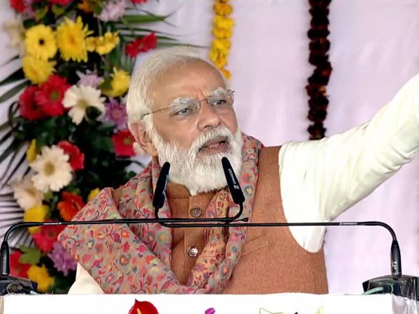 BJP star campaigners List for UP Vidhan sabha chunav 2022 released, Varun Gandhi and Maneka out