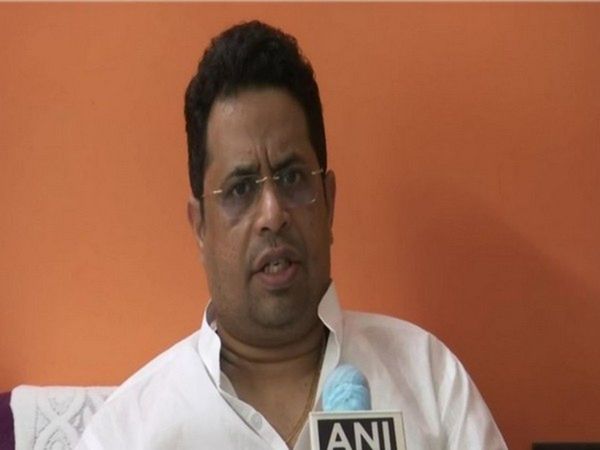 BJP MP Saumitra Khan wrote a letter to Amit Shah said save West Bengal from burning