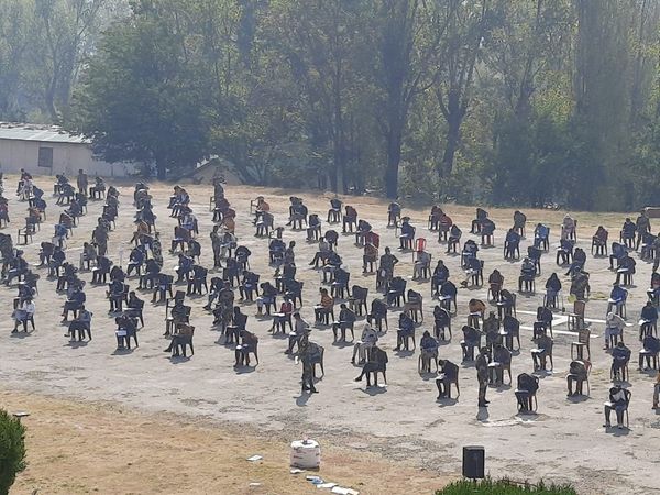 Thousands youth appear in written test for BSF recruitment drive in Kashmir